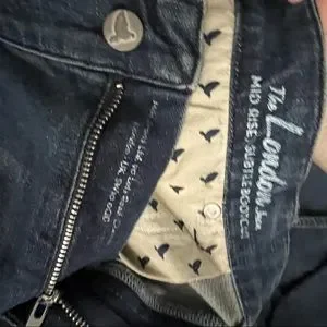 Jean Bootcut MiH London - Taille 24 - Coupe Mid-rise Légèrement évasée - Neuf Avec étiquettes